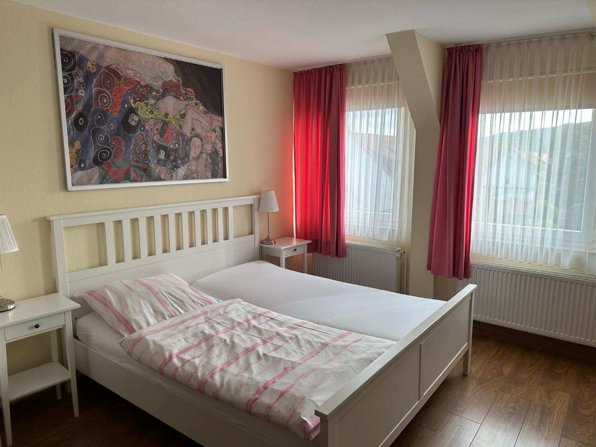 Hotel Zum Grafen Hallermunt Springe Extérieur photo